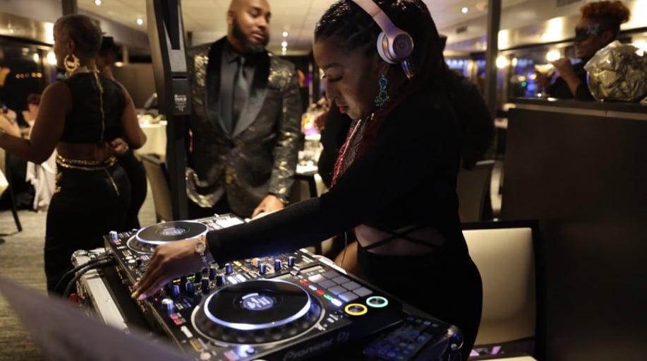 Gallery photo 5 of Dj Eshorty