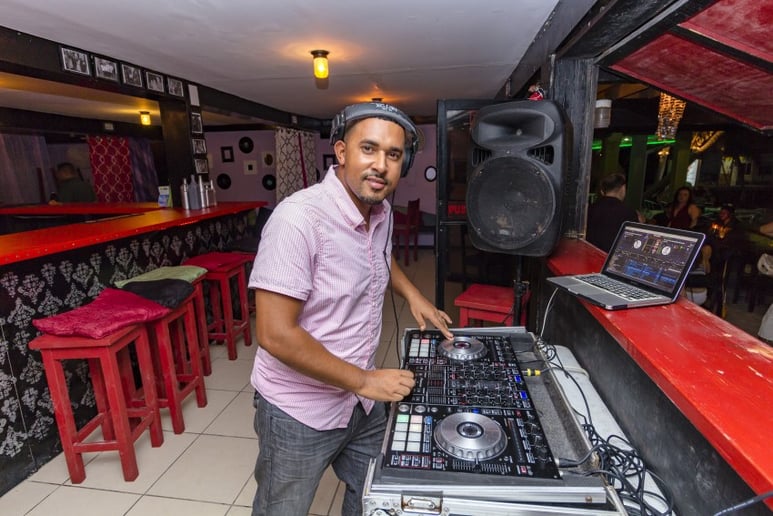 Gallery photo 9 of DJ Karizma Entertainment