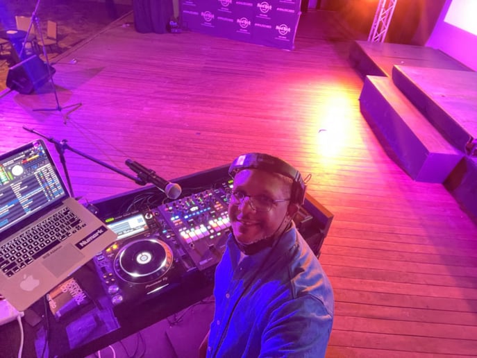 Gallery photo 5 of Derrick Utsey