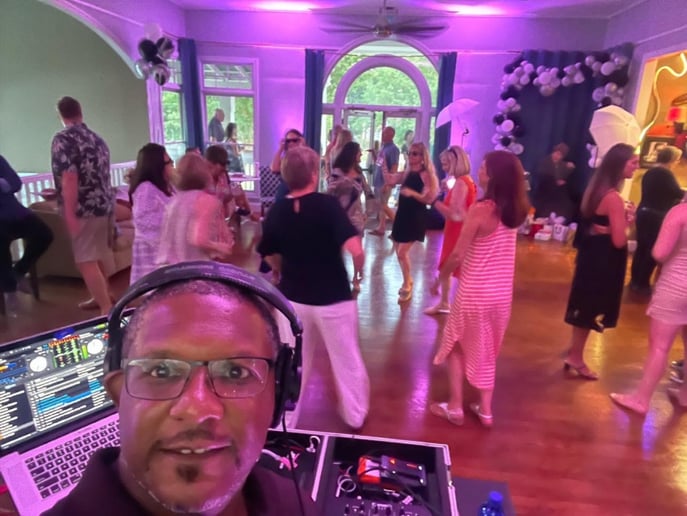 Gallery photo 4 of Derrick Utsey