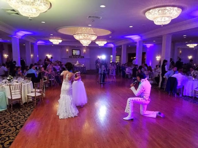 Gallery photo 4 of DJ Mike B