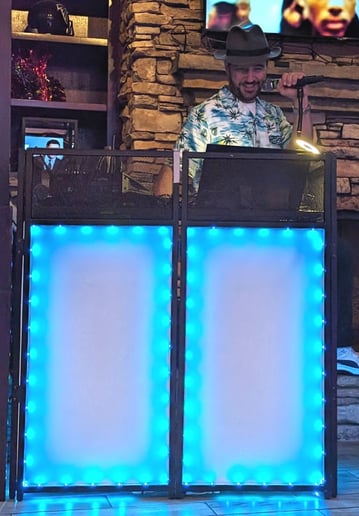 Gallery photo 1 of DJ Tibor