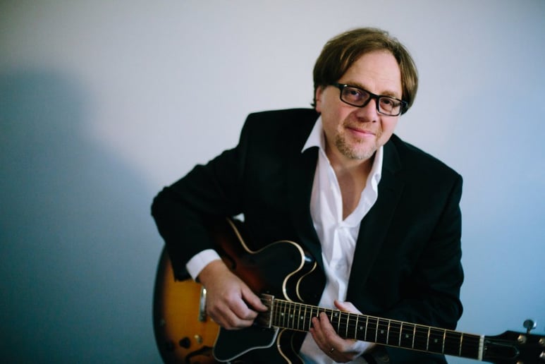 Gallery photo 1 of Dreamland Guitar Music