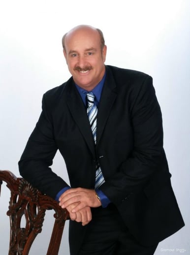 Gallery photo 1 of Dan Schneid, Dr. Phil Impersonator