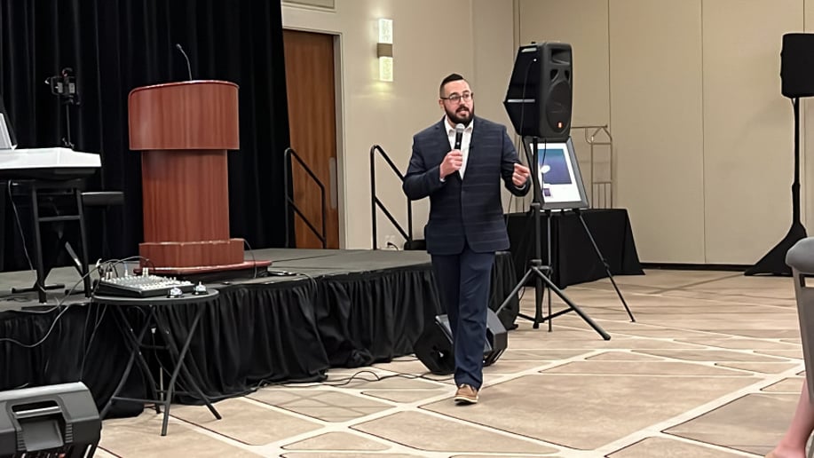 Gallery photo 9 of Dustin Dale Keynote/Motivational Speaker