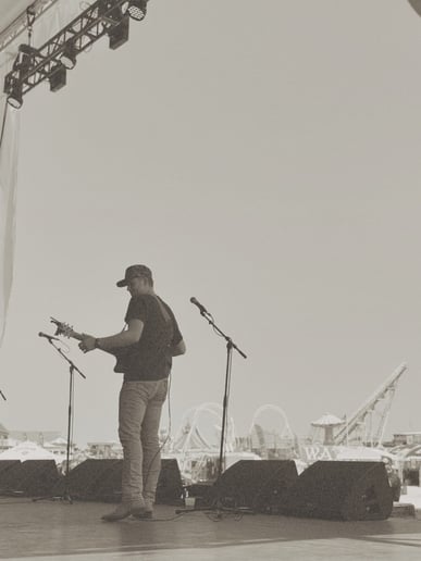 Gallery photo 3 of Dylan Holmes