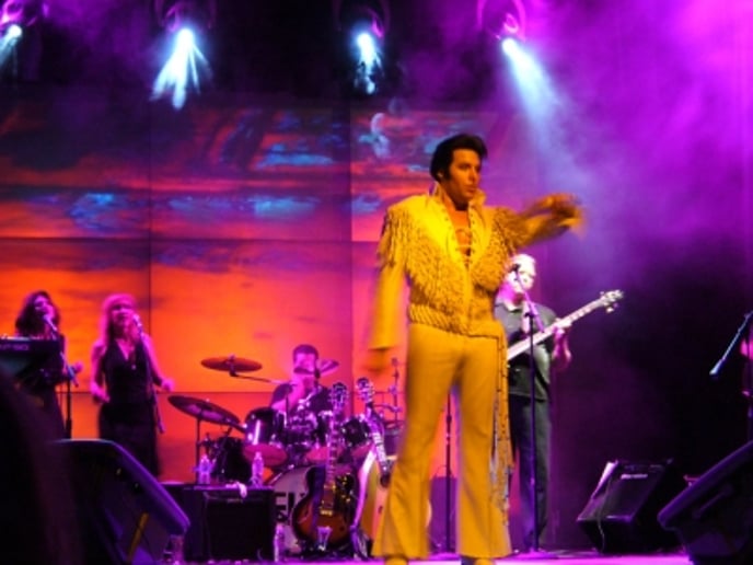 Gallery photo 4 of Elvis Tribute : Johnny Thompson