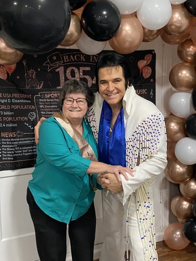 Gallery photo 12 of Elvis Tribute : Johnny Thompson