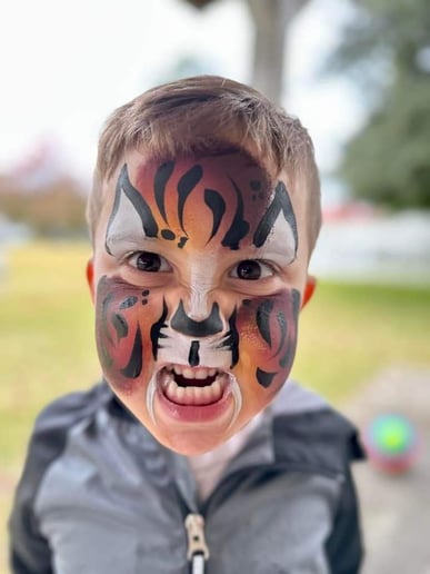 Gallery photo 4 of The Messy Hummingbird LLC