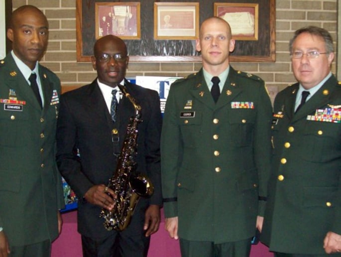 Gallery photo 14 of Edmond Baker, Jr./Sax/DJ