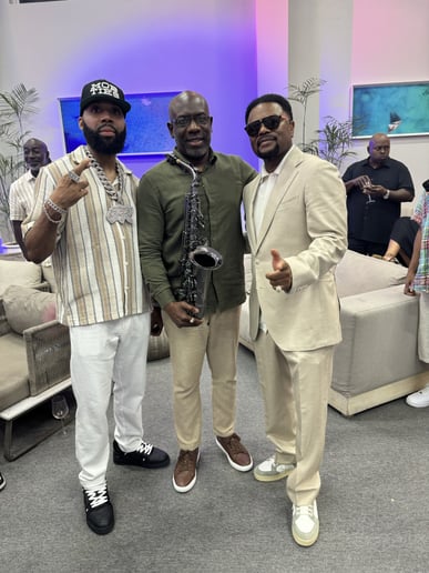 Gallery photo 65 of Edmond Baker, Jr./Sax/DJ