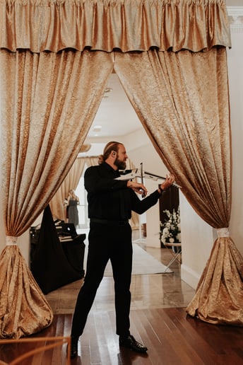 Gallery photo 3 of Jared Violin