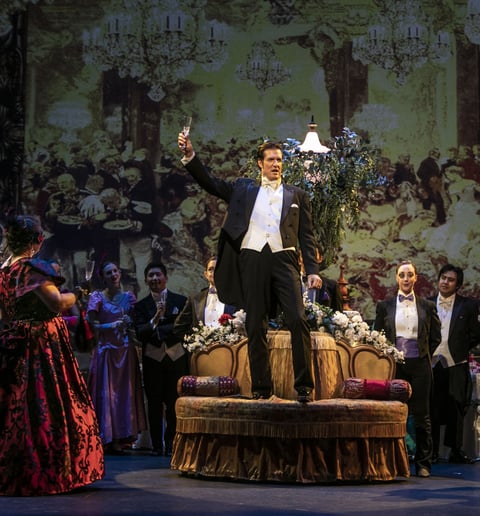 Gallery photo 3 of Gabriel Manro