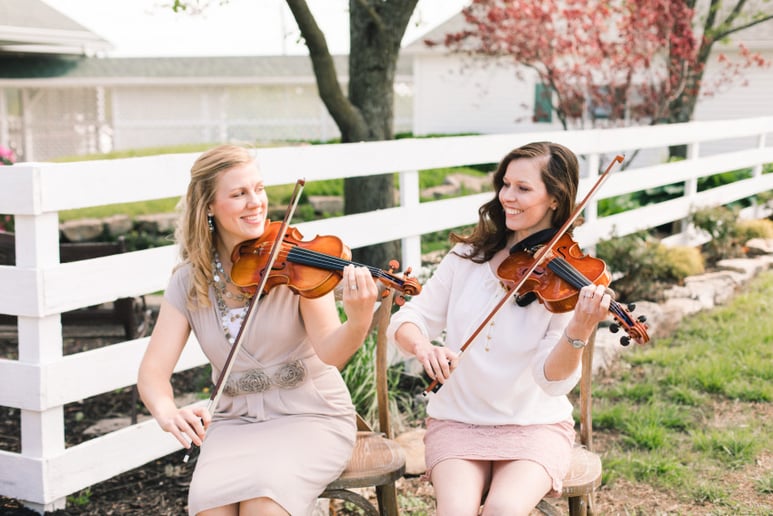 Gallery photo 7 of Elegancia Violin Duet