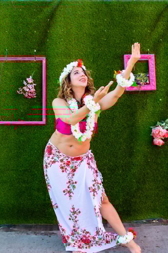 Gallery photo 10 of Elegant and Fun Belly Dance