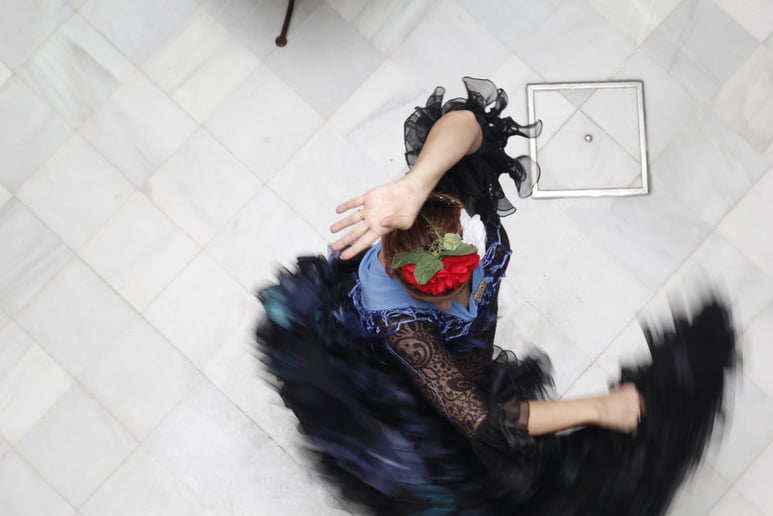 Gallery photo 12 of Elegant and Fun Belly Dance