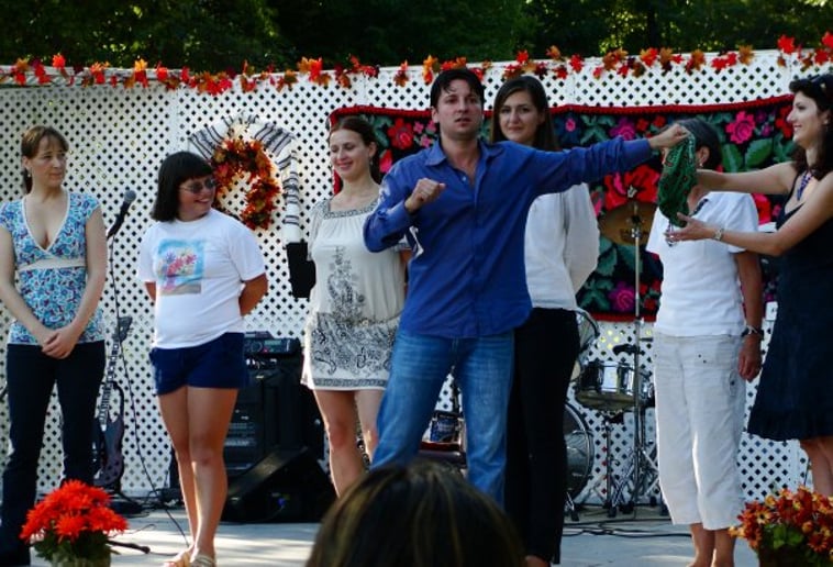 Gallery photo 2 of Elegant Magic