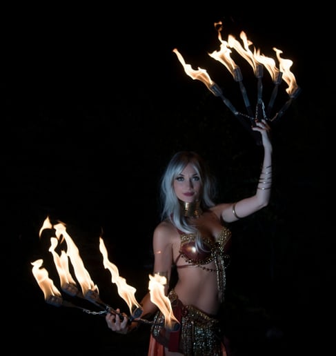 Gallery photo 11 of Eliza Moon Belly Dancer