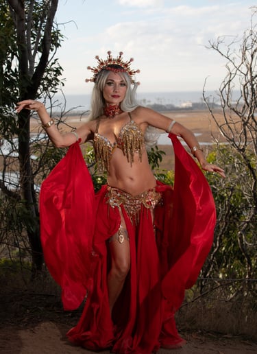 Gallery photo 5 of Eliza Moon Belly Dancer