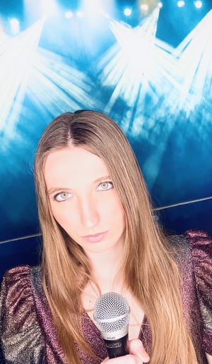 Gallery photo 1 of Elizabeth Chase