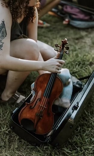 Gallery photo 4 of Emmeline MacMillan, Violinist