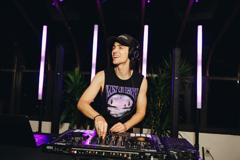 Gallery photo 9 of Emmett Florence