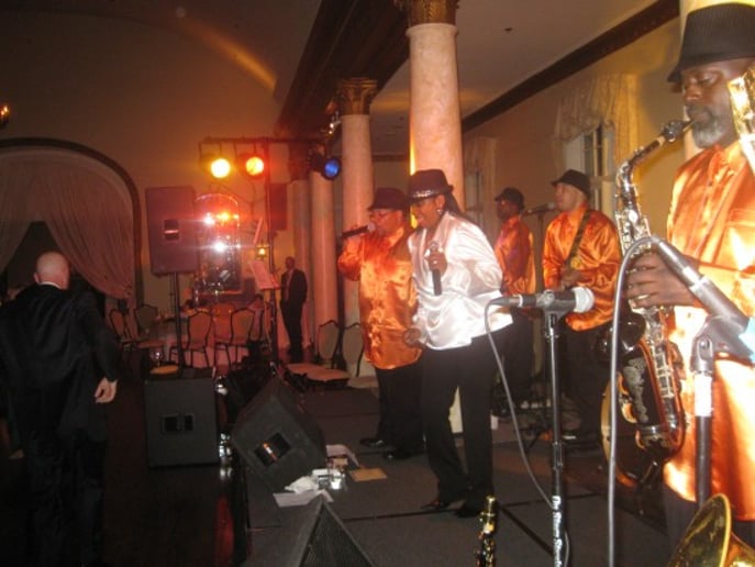 Gallery photo 2 of Entice