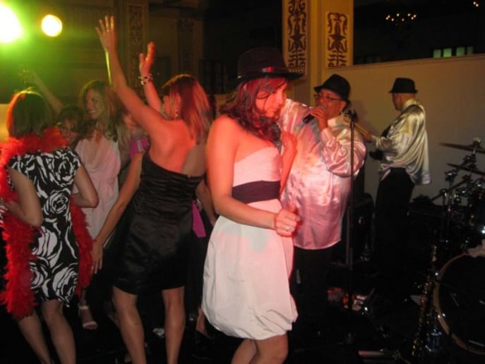 Gallery photo 4 of Entice