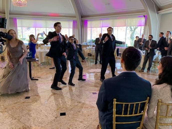 Gallery photo 4 of Esteem Entertainment DJs