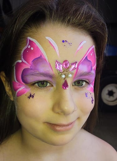 Gallery photo 2 of Face Art by Leigh