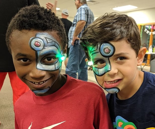 Gallery photo 2 of Face Paint Pizzazz