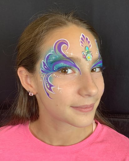 Gallery photo 1 of Face Paint Pizzazz