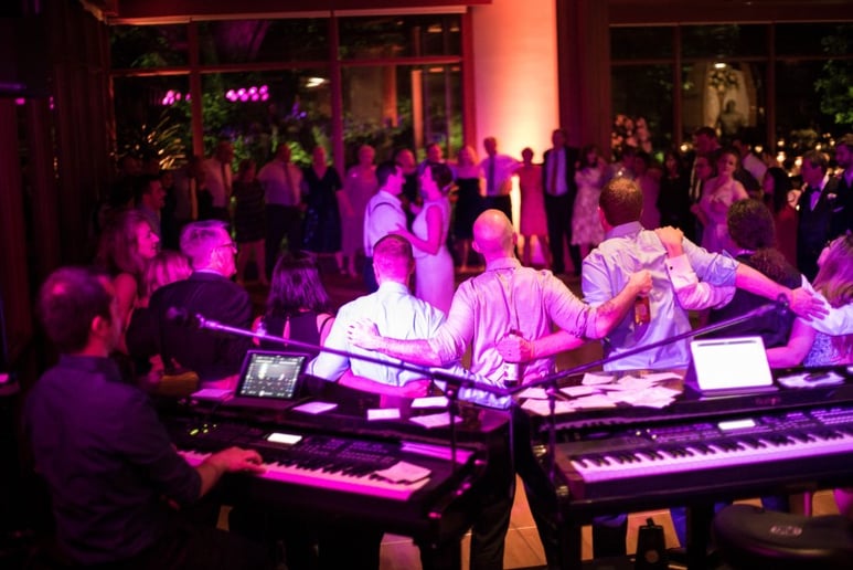 Gallery photo 5 of Felix and Fingers Dueling Pianos