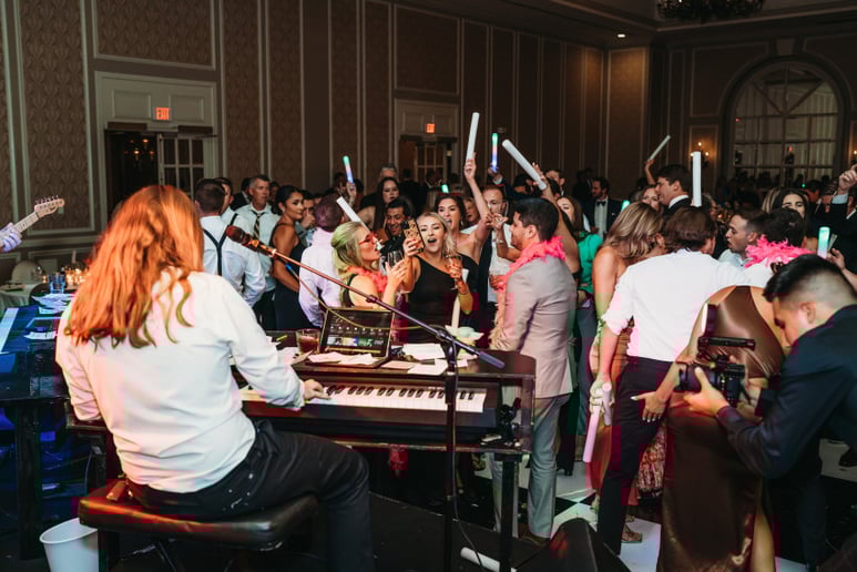 Gallery photo 22 of Felix and Fingers Dueling Pianos