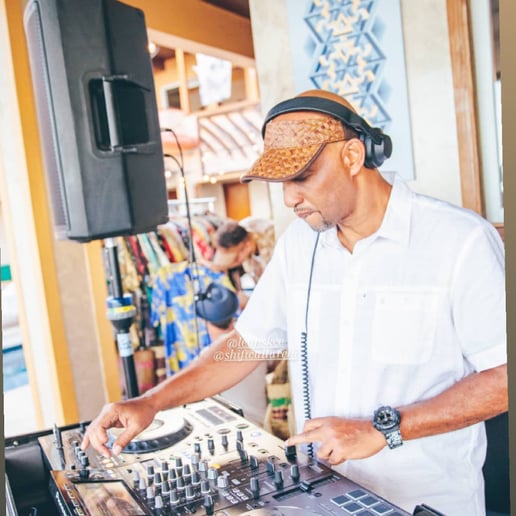 Gallery photo 6 of Lino Leanski Delgado