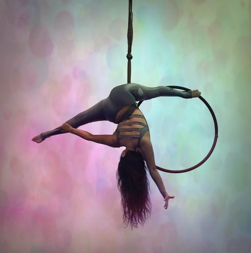 Gallery photo 1 of Flying Daniela