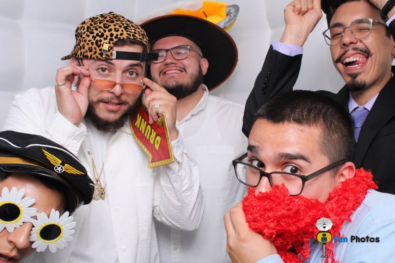 Gallery photo 4 of Fun Photos