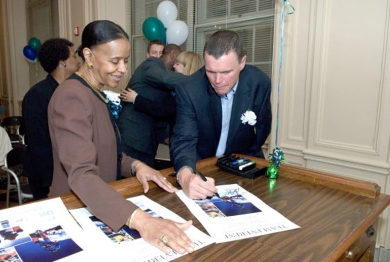 Gallery photo 5 of Gary Guller: Motivational Everest Speaker