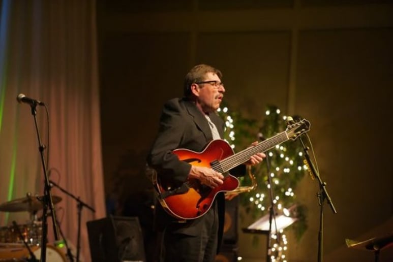 Gallery photo 8 of Gerry Beaudoin Trio