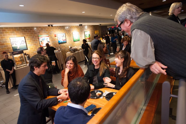 Gallery photo 10 of George Saterial-Comedy Magic & Mentalism