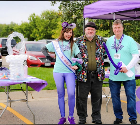 Gallery photo 1 of Giggalin Gil Entertainment