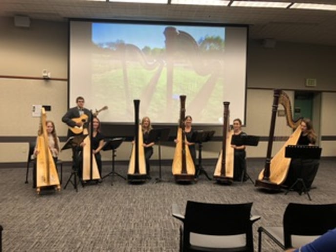 Gallery photo 2 of Harpist/Pianist Gina Edwards