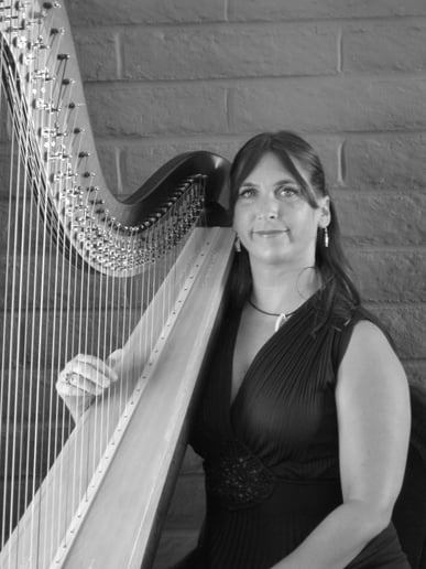 Gallery photo 6 of Harpist/Pianist Gina Edwards