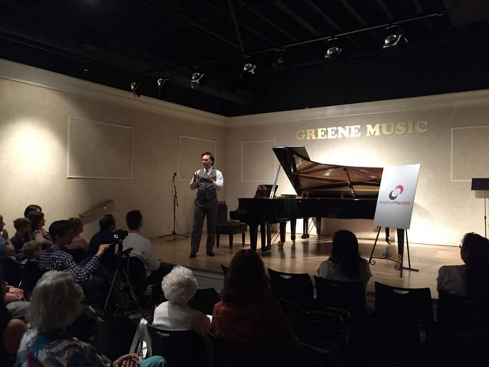 Gallery photo 7 of Glenn Kramer Piano Entertainment