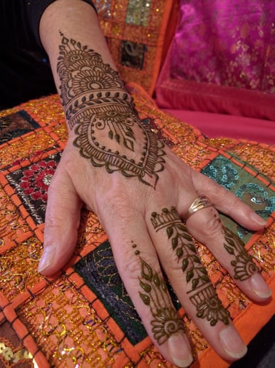 Gallery photo 2 of Grassroots Henna and Design
