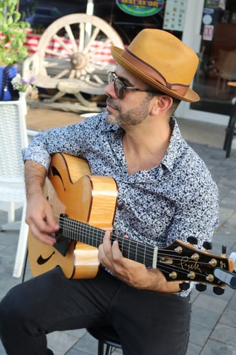 Gallery photo 19 of Greg Diamond