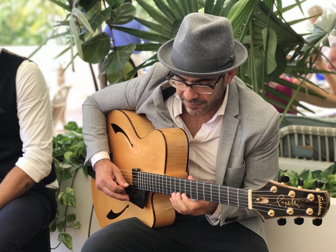 Gallery photo 9 of Greg Diamond