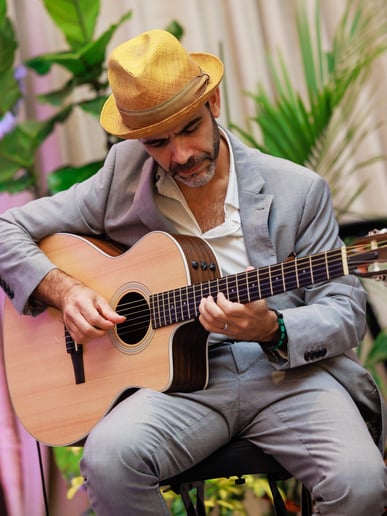 Gallery photo 20 of Greg Diamond