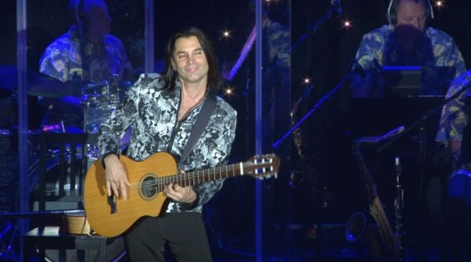 Gallery photo 1 of Greg Reiter - Flamenco Guitarist