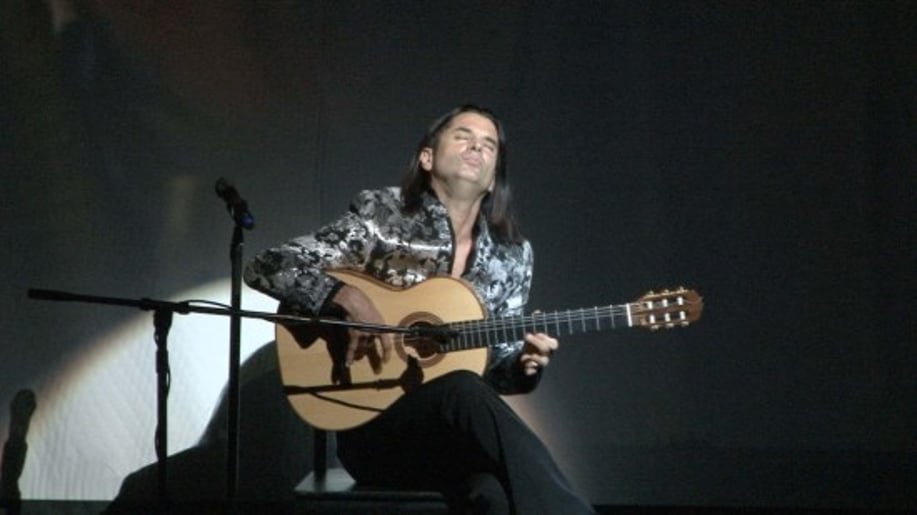Gallery photo 2 of Greg Reiter - Flamenco Guitarist